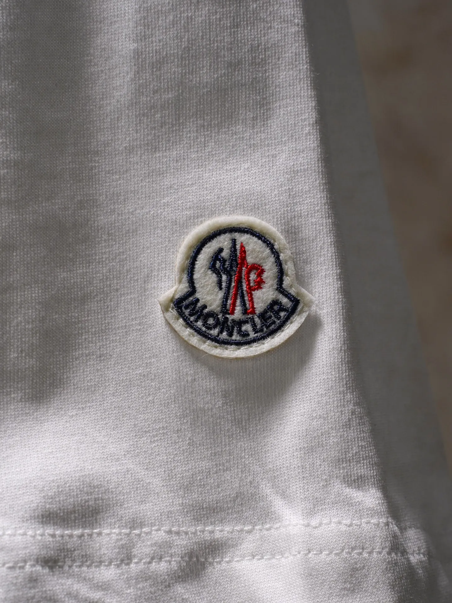Moncler/ logo T 100% , ， ， ， ~ ， ， ！ ：Black，White Size：S-XL